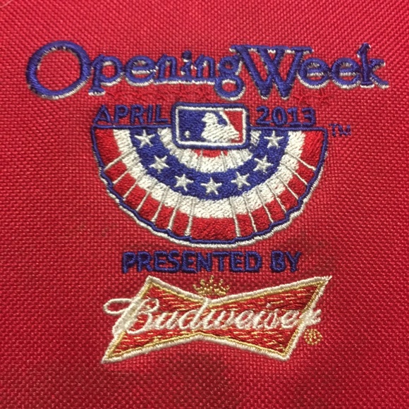 Budweiser Beer 🍺 cooler 2013 Collectors item! - Picture 3 of 4